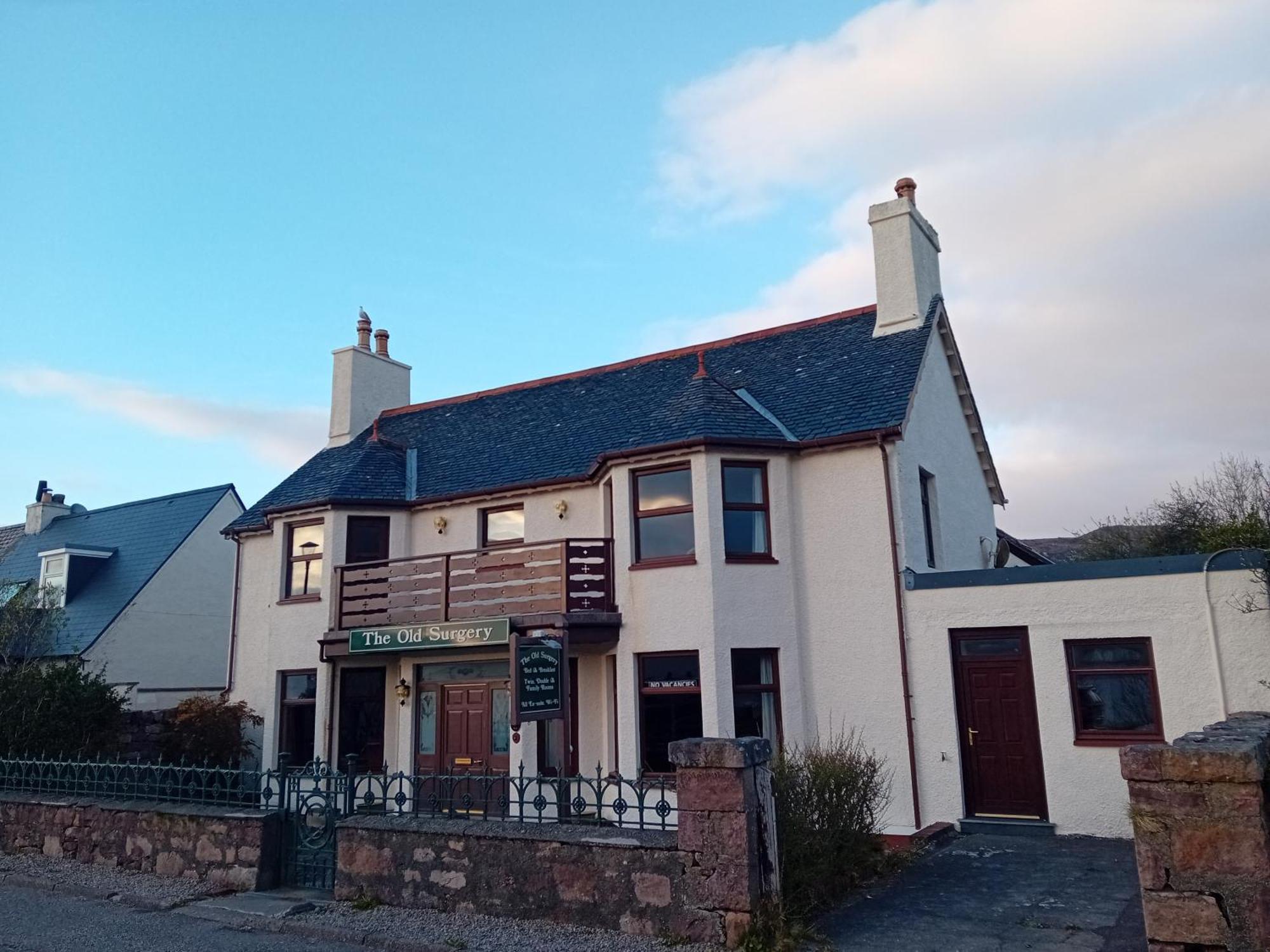 Old Surgery Guest House Ullapool Eksteriør bilde